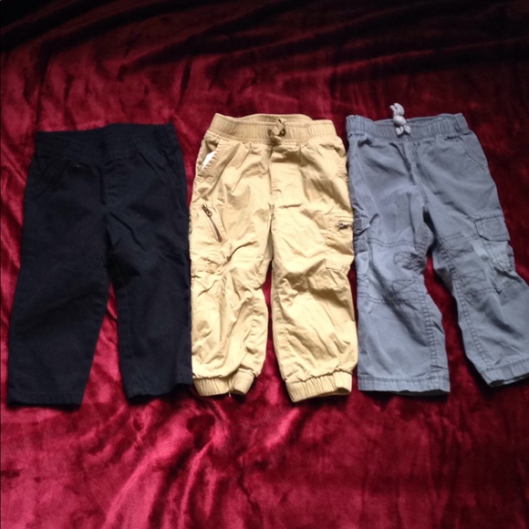 18-24 M BOYS NAME BRAND JEANS! LIKE NEW⭐️⭐️ - Picture 2 of 3